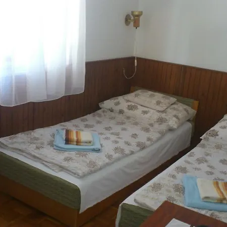 Maison d'hôtes Terasz Panzio Balatonakali